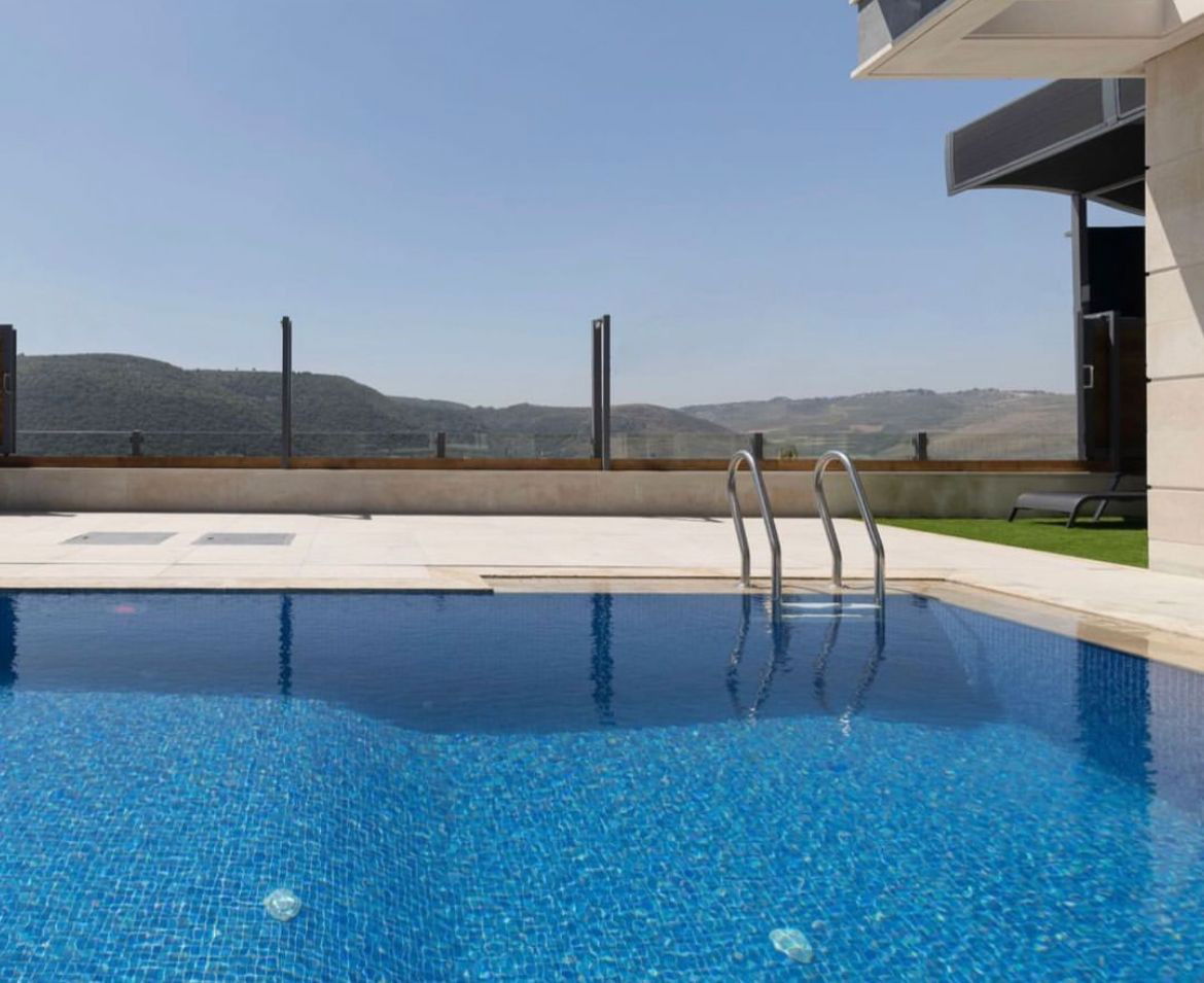 SMALL VILLA (Rouge) with Private Pool- Kfar Sir, Nabatieh