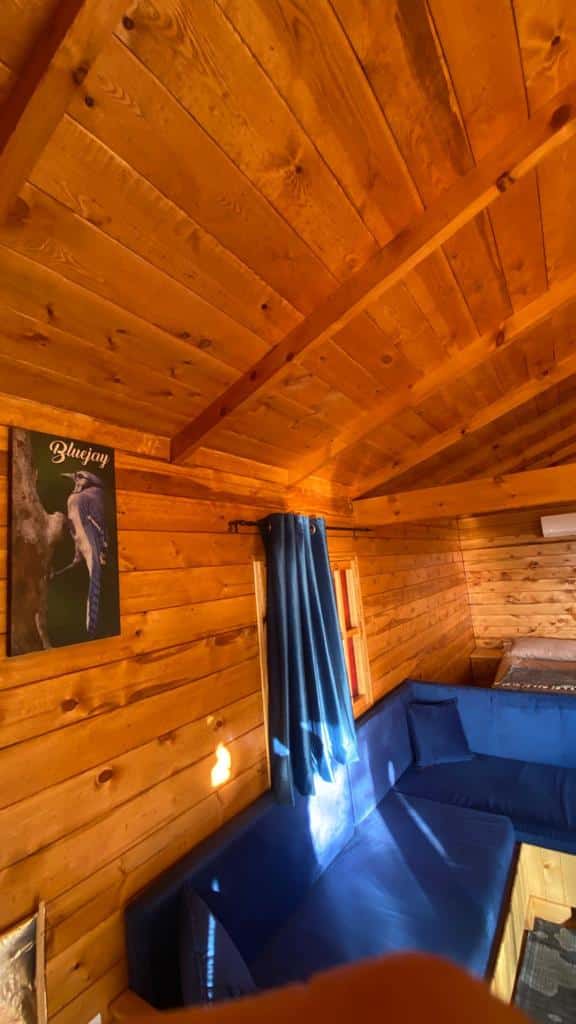 Blue Jay Wooden Cabin – Mazboud, el Chouf