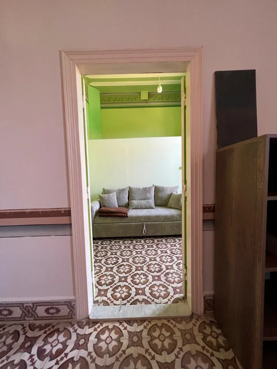 Azize Room in a Guesthoune – Beino, Akkar